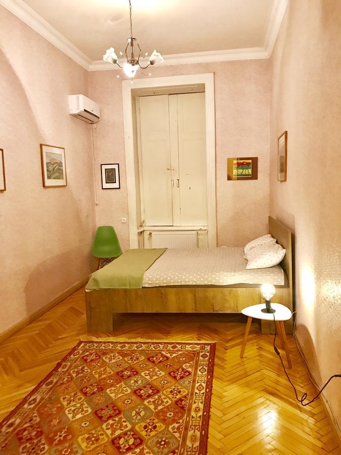 Freedom Square Flat Leilighet Tbilisi Eksteriør bilde